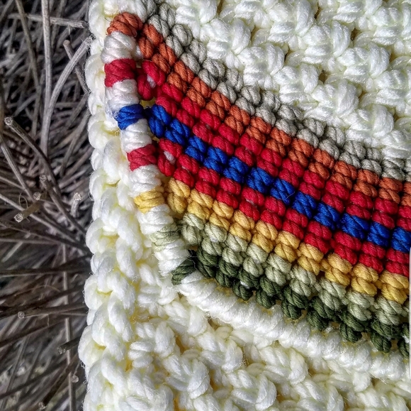 Vintage 70's Macrame Purse!✌🏽🌈 - Picture 4 of 5